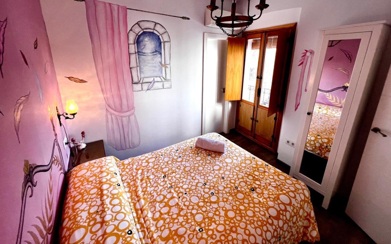Appartement Destino Deluxe Plaza De Santiago - 2 Hab à Caces Extérieur photo