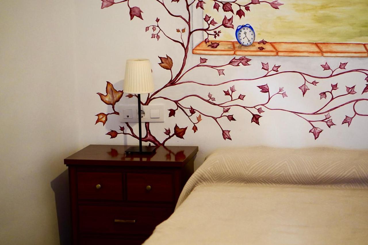 Appartement Destino Deluxe Plaza De Santiago - 2 Hab à Caces Extérieur photo